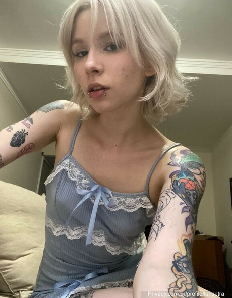 Luh Setra pornstar sex photo