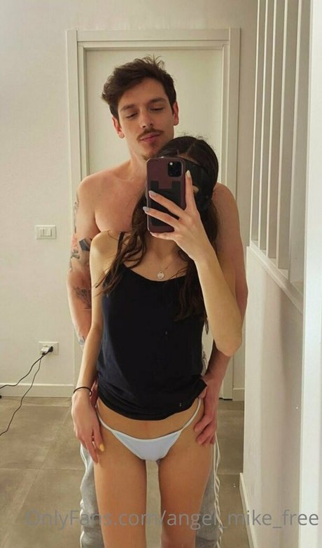 angel mike free model naked pic