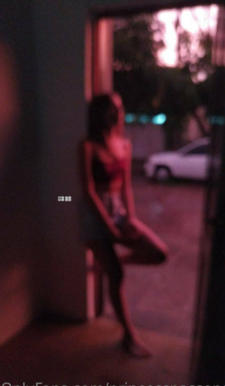 princesspassengerr nudes actress gallery