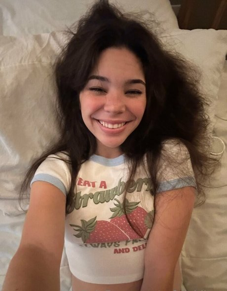 softdahliaxo high quality actress pics