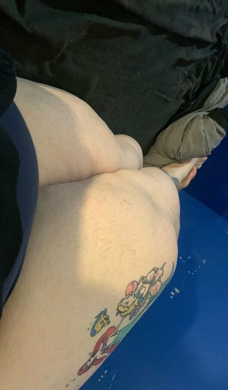 adenahx star nudes img