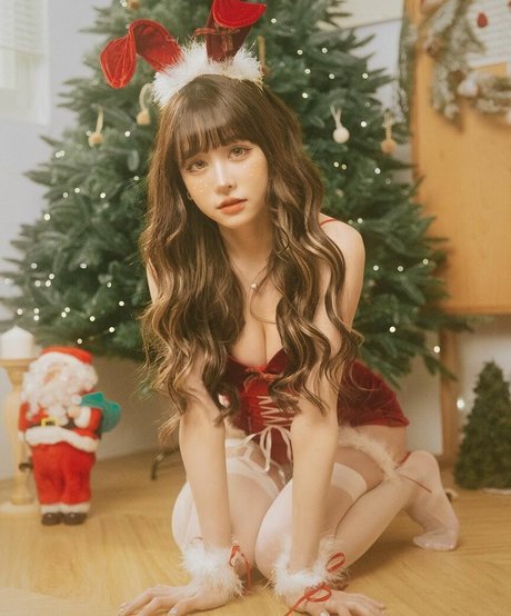 et 1231 pornstar nude pictures