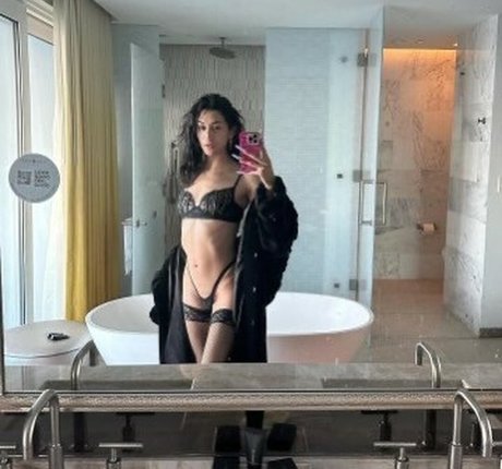 heavenlybarbiie model nice gallery