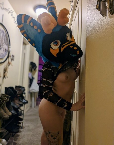 NephthysTheRefoxeer pornstar exclusive pics