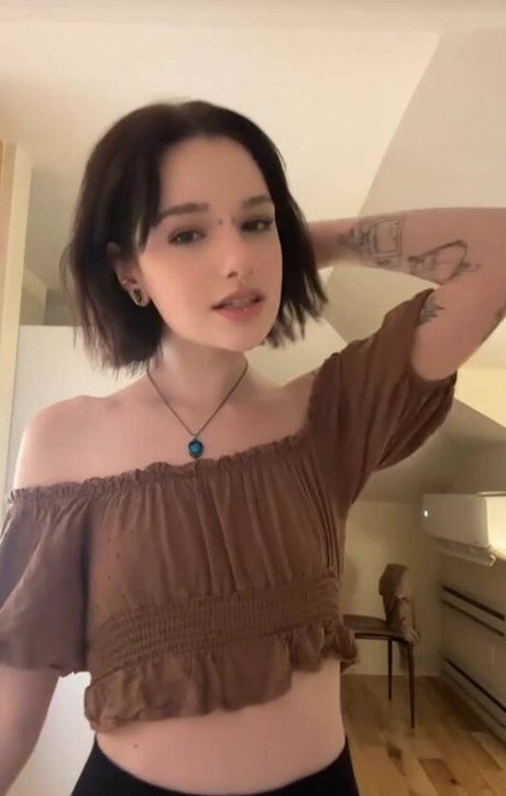 Pissflavoredlemonade hot actress photo