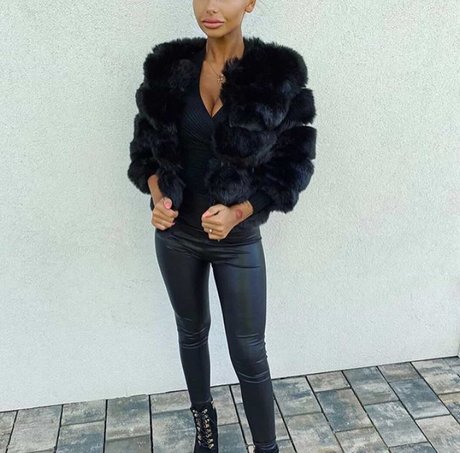 Nikola ihova pretty pornstar photos