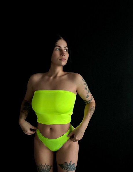 milamilasham top star picture