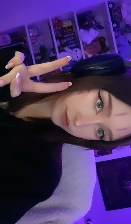 Allykitti pornstar hd gallery