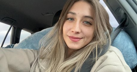 YellowMinimum6204 sex pornstar archive