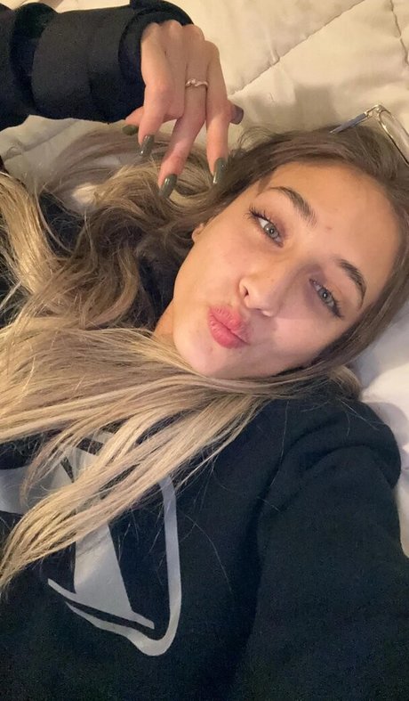 YellowMinimum6204 nude actress pictures