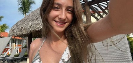 YellowMinimum6204 star pornographic image