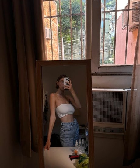 YouRina model adult images