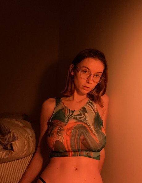 YouRina model best pic