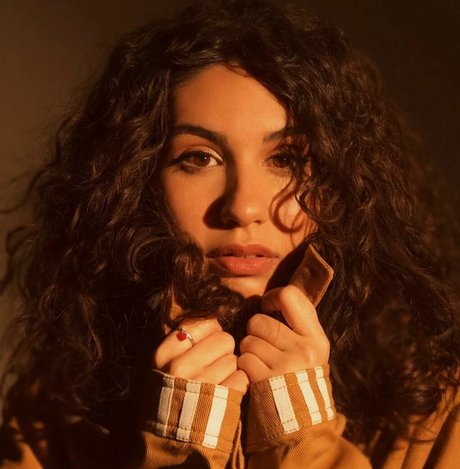 Alessia Cara star porn images