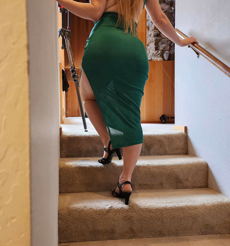 Xev Bellringer sex actress archive