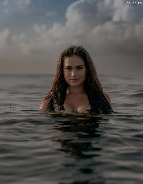 Chalina l erotic pornstar gallery