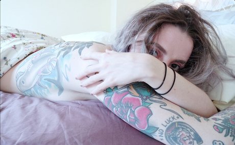 Qcknd model art picture