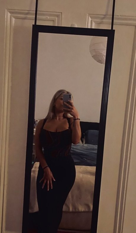 Becca M star nude galleries