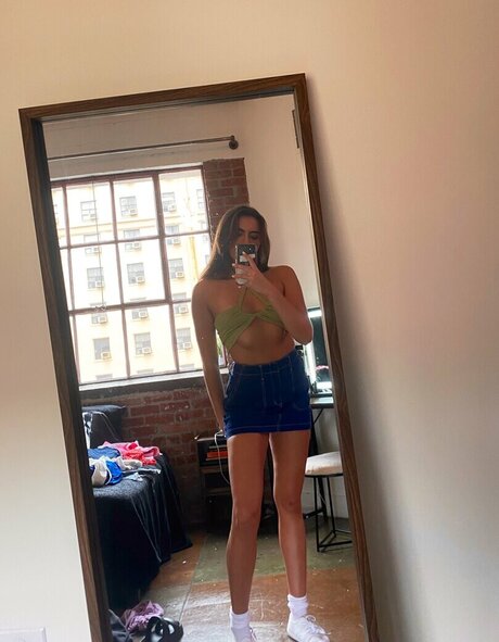 Selina Bentz art actress archive