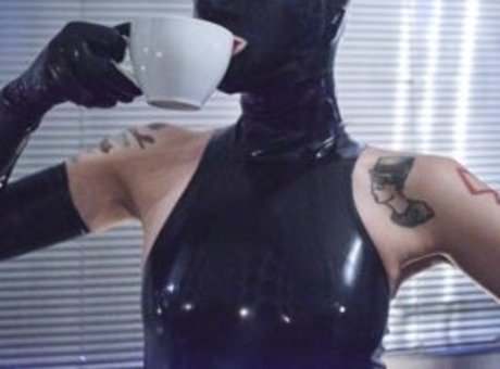 Cybill Troy nice pornstar images