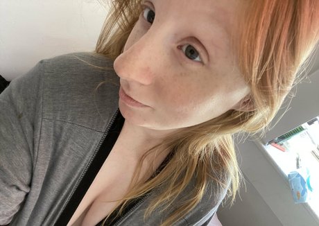 jizz4nora pornstar exclusive image