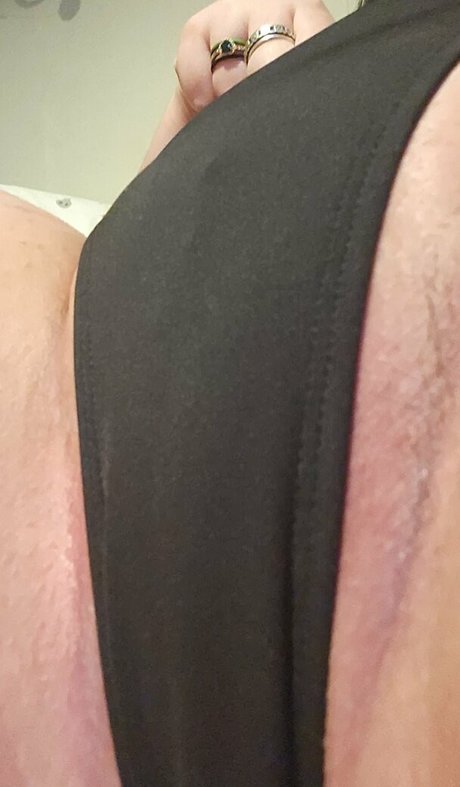 Gothicc Peach porn star galleries