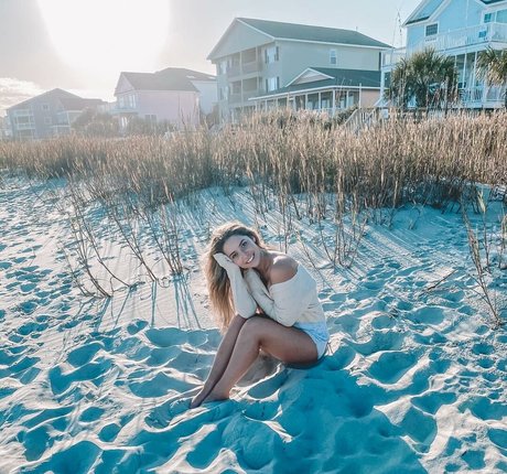 Caitlin Betterly pornstar nice image