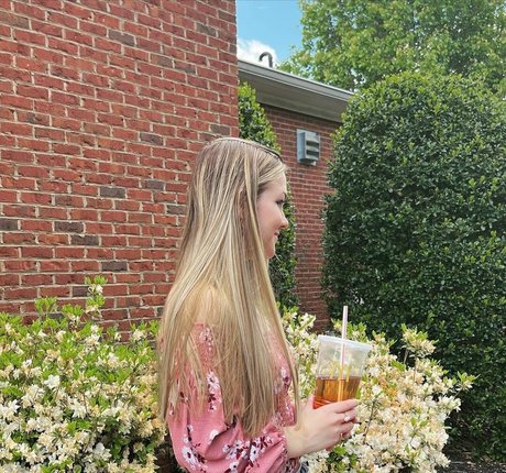 melissapreslee pretty pornstar gallery