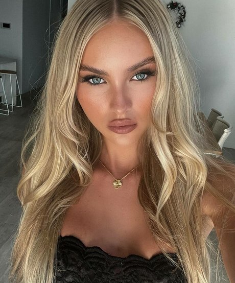 Summer Rose Hart xxx star gallery