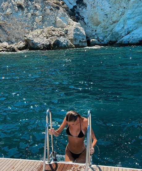 Summer Rose Hart xxx pornstar galleries