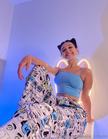 luna kitsune pornstar adult pictures