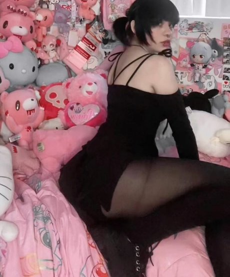 Kurohalo777 art model gallery