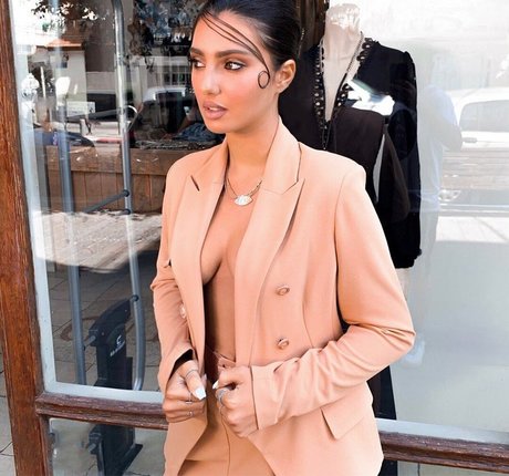 Hila Segev hot actress photo