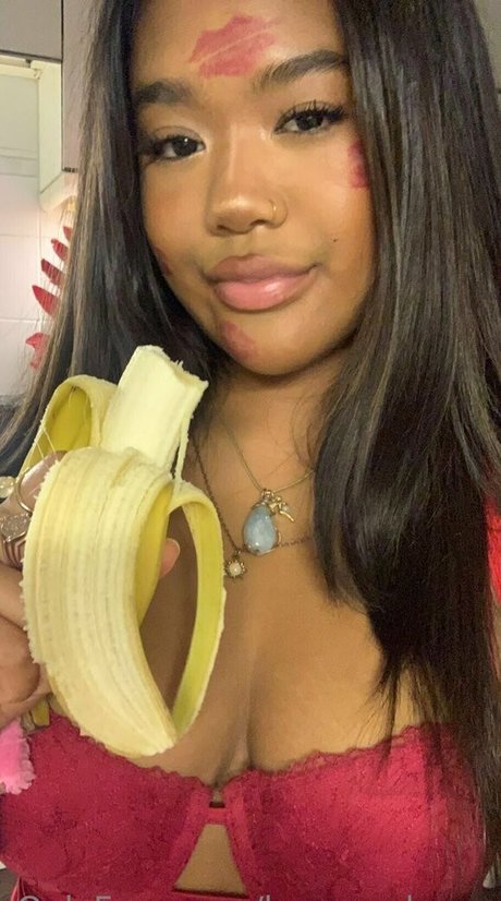 Bunnyscherry pornstar adult img