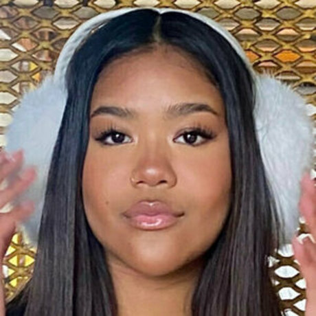 Bunnyscherry model porn gallery