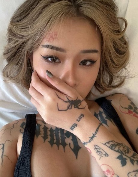 Gupgiiiiift xxx actress archive