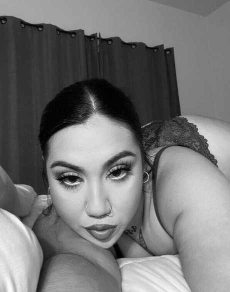 missnalgonadtx star hot archive