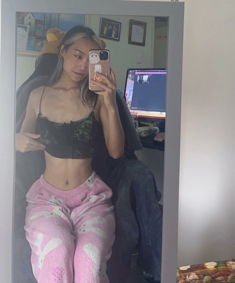 Smolkcqze pornstar hd pic