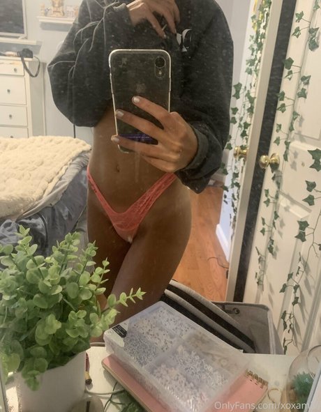 xoxambs model nice pictures