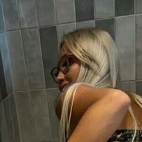 Lea Keler 2001 sex model photos