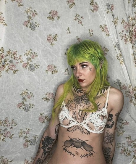 Avalon Valore star xxx picture