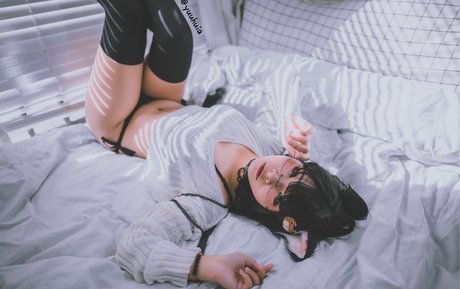 Kokuhui model beautiful gallery