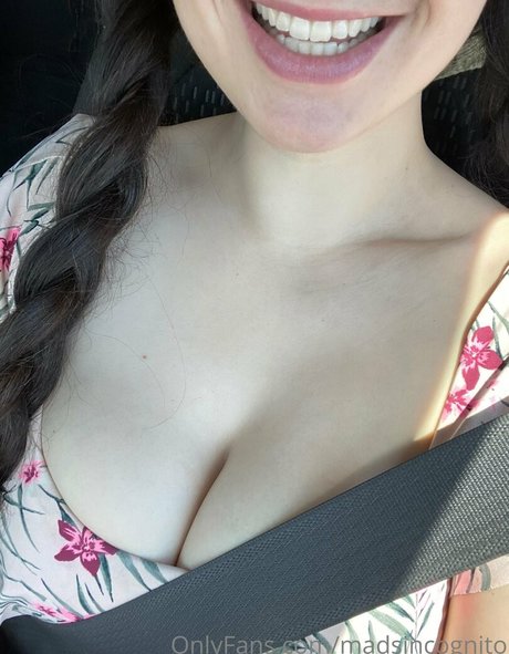 Madsincognito naked model picture