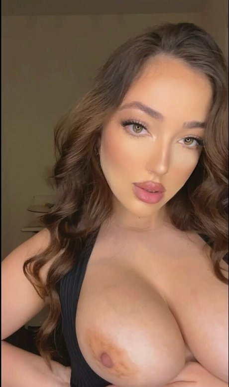 Cassie Lenoir adult actress image