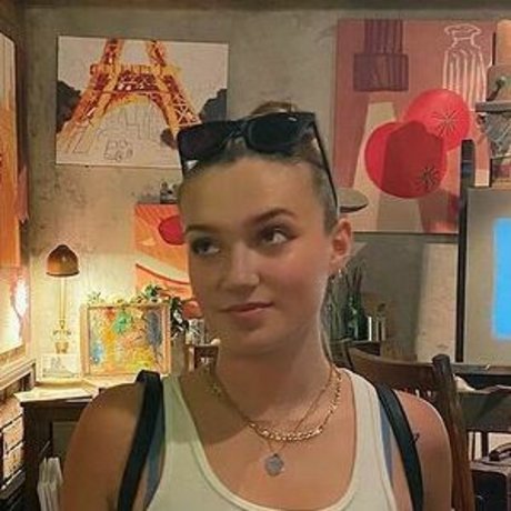 Skye Upshall erotic star images