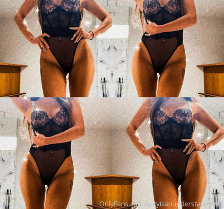sexyisanunderstatement exclusive model img