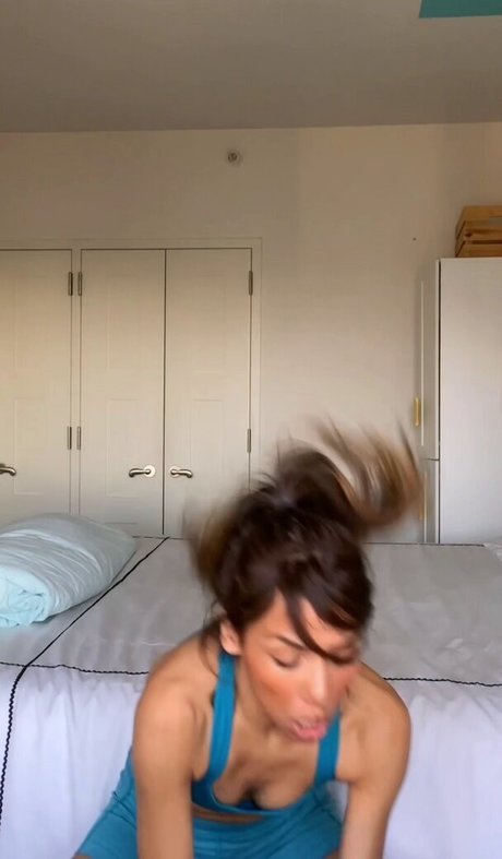 Riri Bichri sex model picture