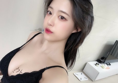 goinmul model nice pictures