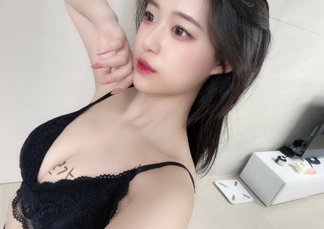 goinmul model sex images