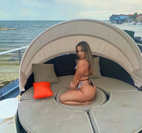 Teresa Arena model nudes picture